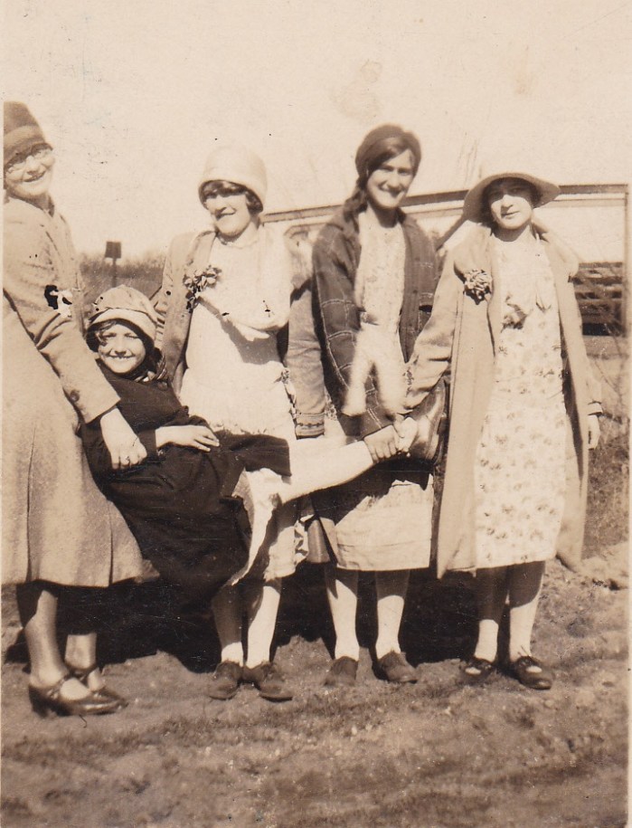 1928 - "Anna, Gladys, Genevieve, Mary and Stephanie." - Whitehouse , NJ
