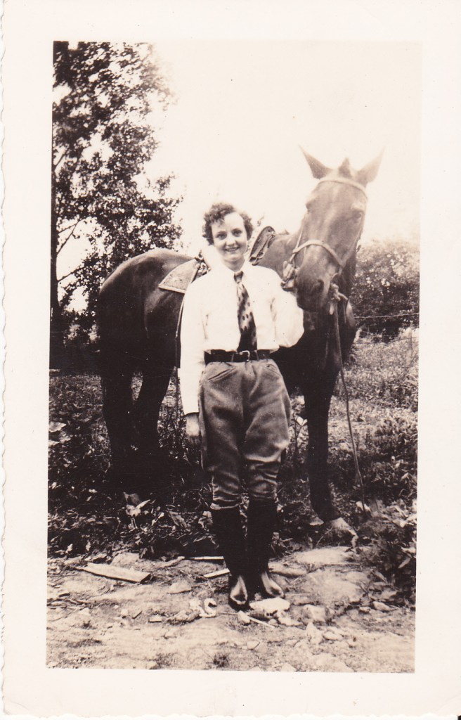 LadyWithHorse1939