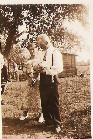 Baby Lubas with grandparents, Joseph and Zofia Mirota
