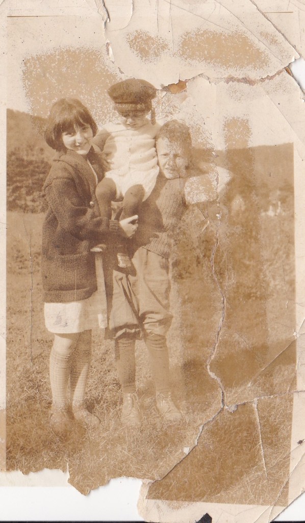 "Elia and Edward Del Carlo - 10 years old - 1925.